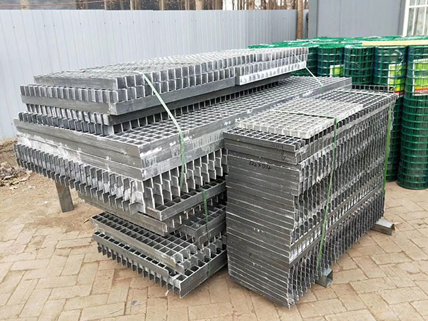 钢格栅 - 河北瑞聪丝网制品有限公司图片3